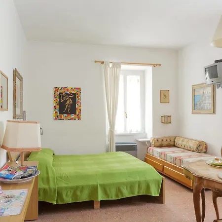 Bed & Breakfast Domus Manlii Rom